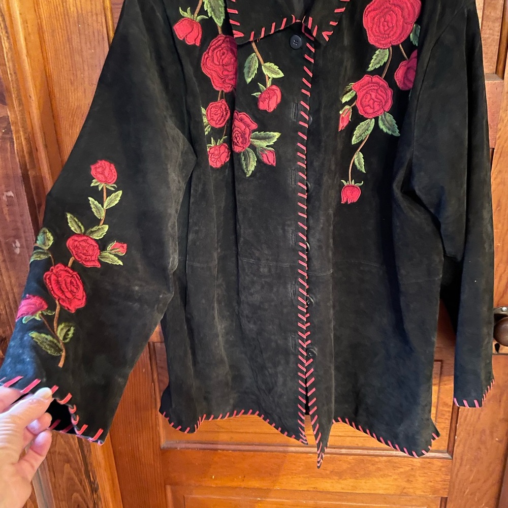 Quacker Factory Black Suede Jacket with Red Floral Embroidery